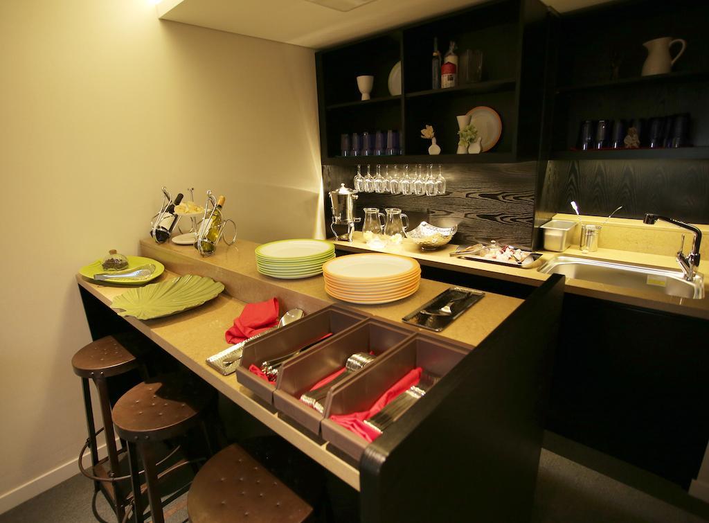 I.T.W Hotel Seoul Exterior photo