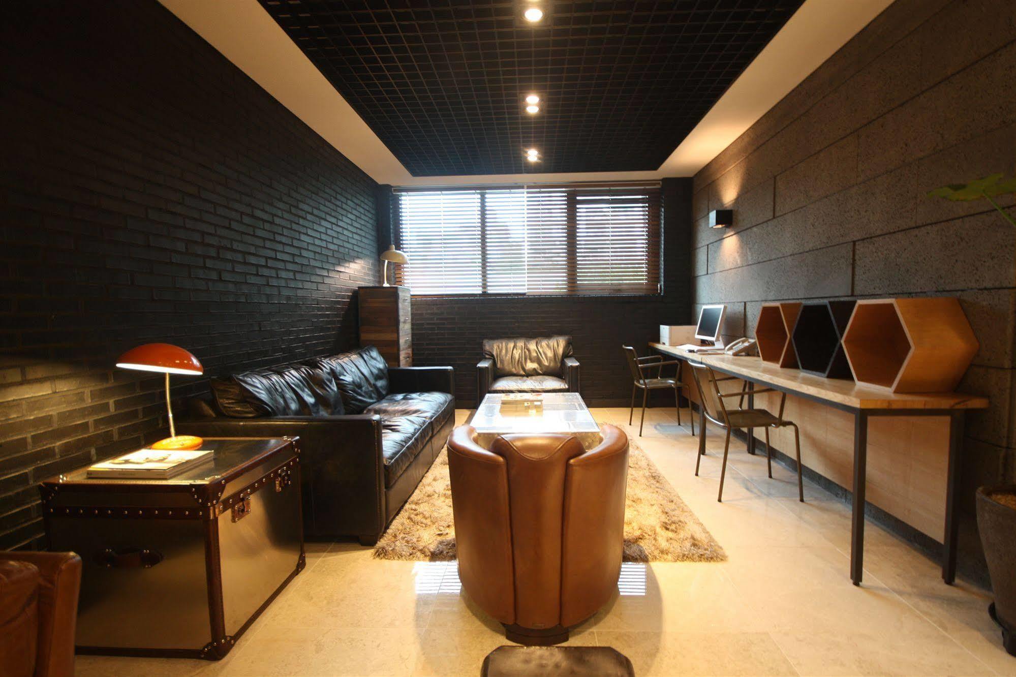 I.T.W Hotel Seoul Exterior photo